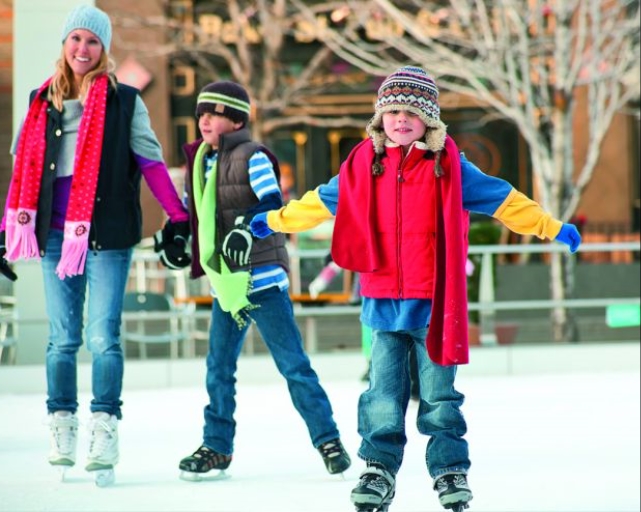A guide to the closest open air ice rinks to Croydon