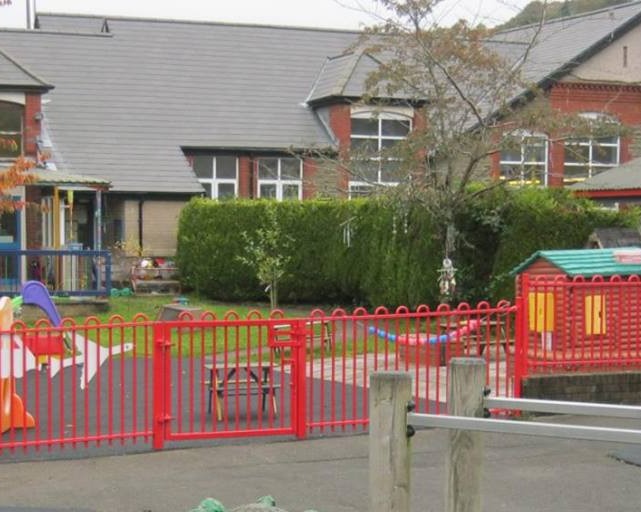 Cwmfelinfach Primary After School Club in South Wales Valleys NP11 7HL